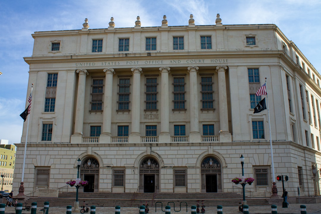 Photo Courthouse Mediation